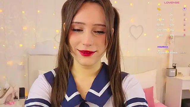 MoonliteDiva online show from January 11, 6:42 am