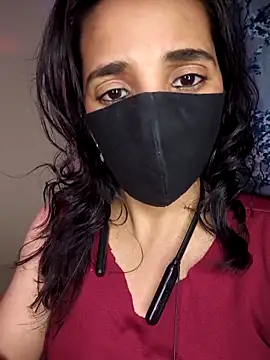 Snapshot of Royal_Shona chatting on October 29, 6:18 pm Royal Shona online show from October 29, 6:18 pm