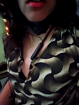 Snapshot of Royal_Shona chatting on October 30, 6:27 pm Royal Shona online show from October 30, 6:27 pm