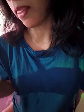 Snapshot of Royal_Shona chatting on November 14, 6:11 pm Royal Shona online show from November 14, 6:11 pm