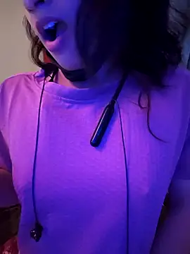 Snapshot of Royal_Shona chatting on November 28, 7:25 pm Royal Shona online show from November 28, 7:25 pm