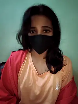 Snapshot of Royal_Shona chatting on December 4, 5:45 pm Royal Shona online show from December 4, 5:45 pm