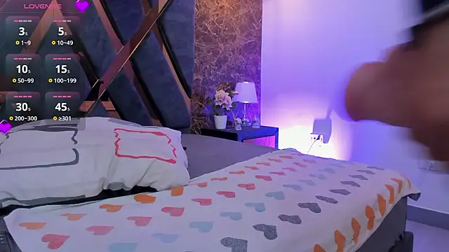 Vittoria Conti  online show from March 26, 5:33 pm