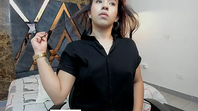 Snapshot of Vittoria_Conti_ chatting on November 23, 1:32 pm Vittoria Conti online show from November 23, 1:32 pm