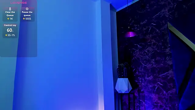 Vittoria Conti  online show from April 2, 5:08 pm