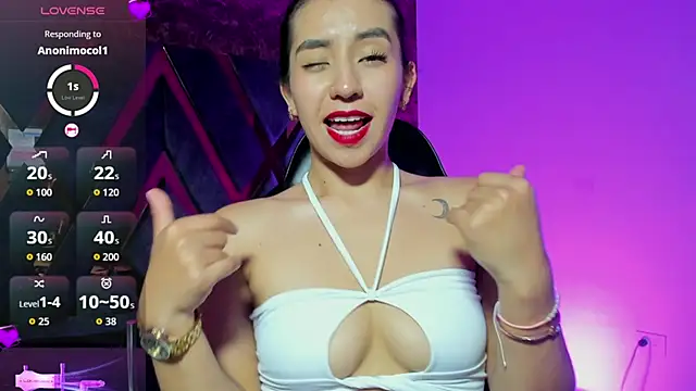 Vittoria Conti  online show from March 7, 5:29 pm