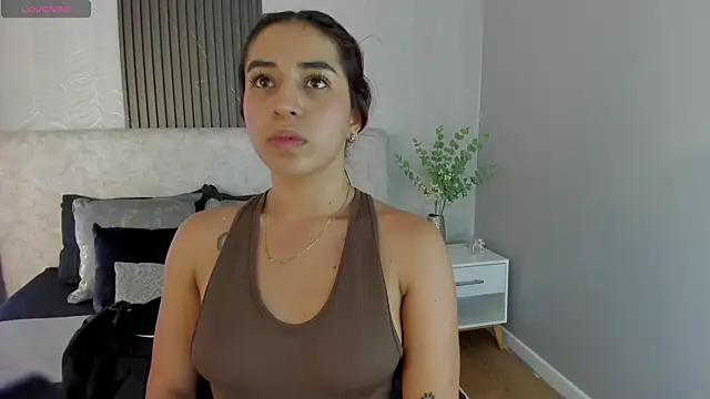 Snapshot of Vittoria_Conti_ chatting on June 11, 5:32 pm Vittoria Conti online show from June 11, 5:32 pm