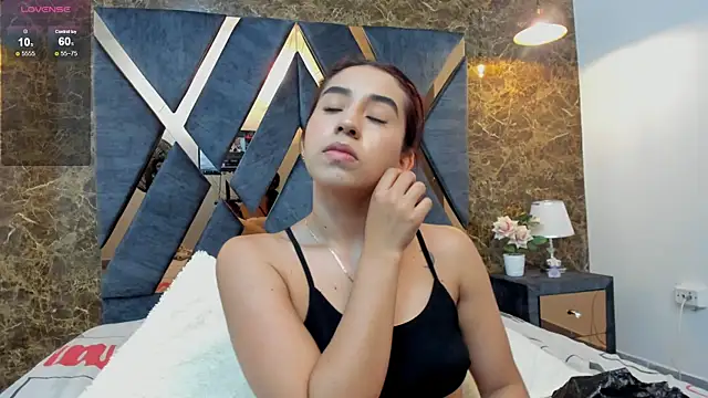 Snapshot of Vittoria_Conti_ chatting on November 25, 5:24 pm Vittoria Conti online show from November 25, 5:24 pm