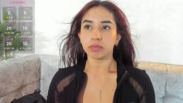 Snapshot of Vittoria_Conti_ chatting on May 19, 5:31 pm Vittoria Conti online show from May 19, 5:31 pm