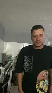 thepicis online show from November 3, 11:52 pm