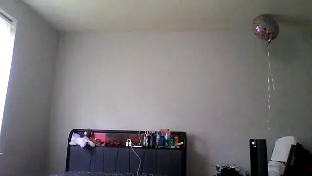 dezzidavill online show from May 17, 2:17 pm
