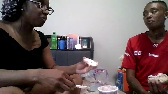 dezzidavill online show from May 10, 7:49 pm