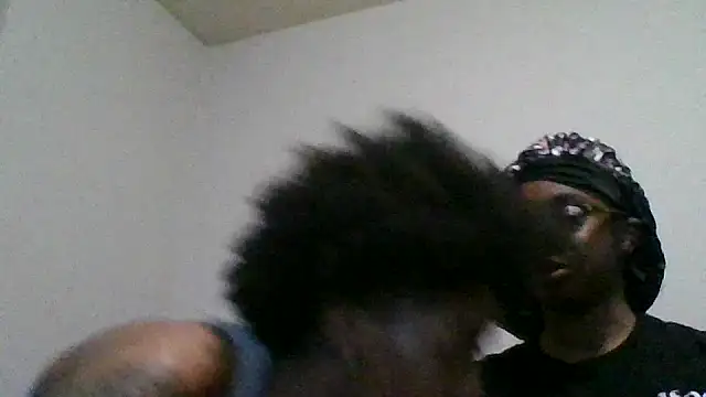 dezzidavill online show from March 20, 1:17 am