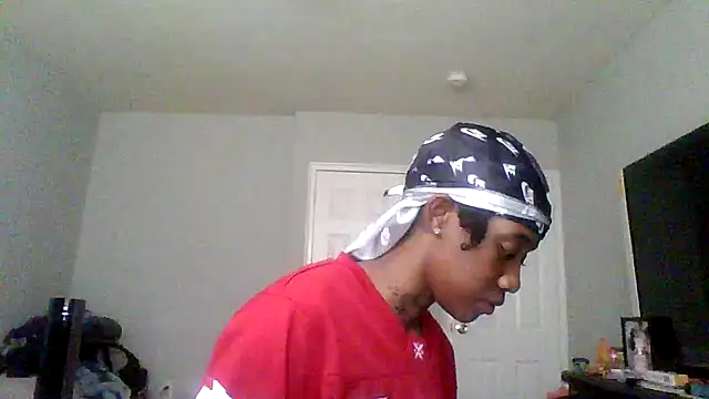 dezzidavill online show from April 15, 6:01 pm