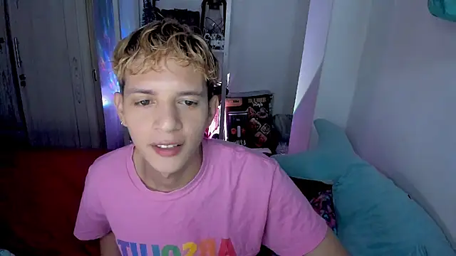 tylernova online show from January 7, 2:49 am