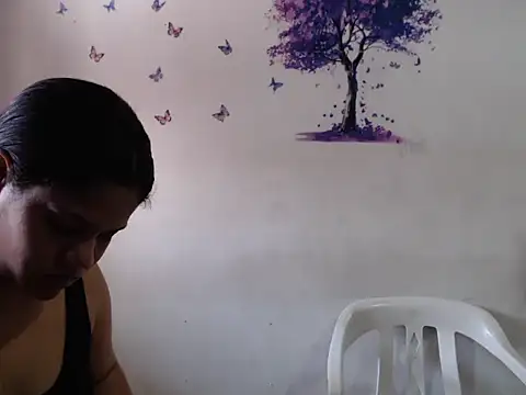 princesaslatinas online show from January 19, 3:05 pm