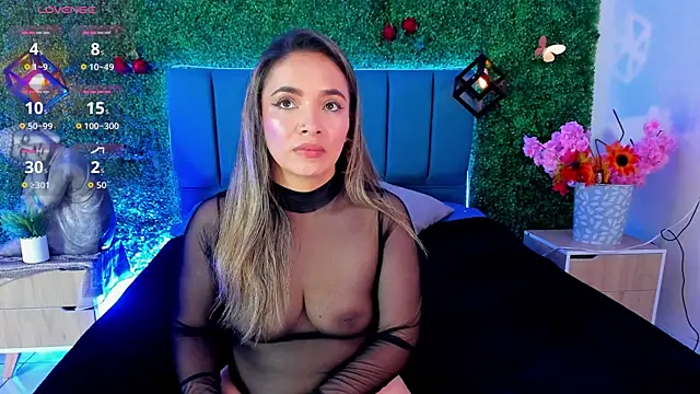 Snapshot of Kiaraa88 chatting on July 8, 8:53 pm Kiaraa88 online show from July 8, 8:53 pm