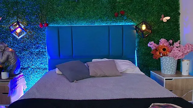 Snapshot of Kiaraa88 chatting on June 6, 8:25 pm Kiaraa88 online show from June 6, 8:25 pm