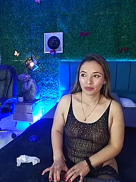 Kiaraa88 online show from May 27, 8:27 pm