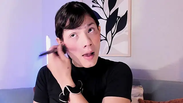 KassMonroe online show from March 26, 7:56 pm