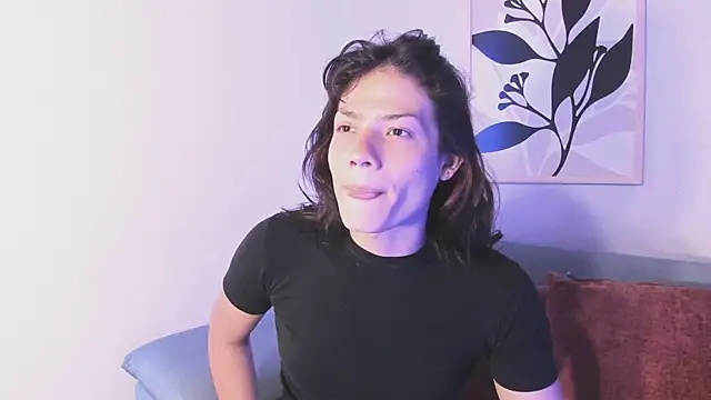 KassMonroe online show from April 5, 12:45 pm