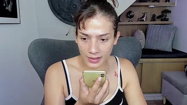 KassMonroe online show from June 17, 1:21 pm
