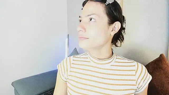 KassMonroe online show from April 17, 8:11 pm