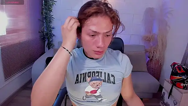 KassMonroe online show from January 17, 12:53 pm