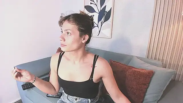 KassMonroe online show from March 14, 8:26 pm