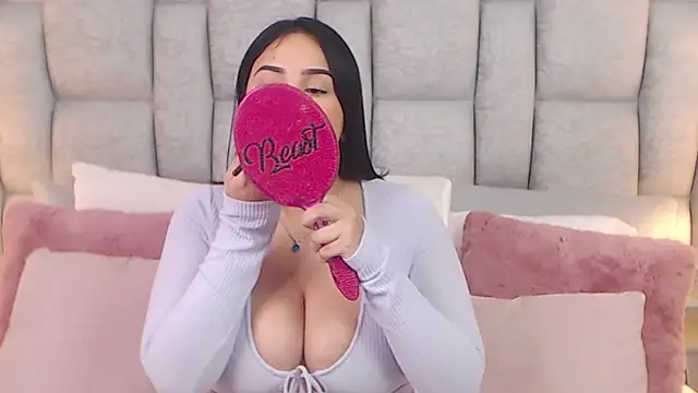 Snapshot of BlairHarper chatting on October 29, 7:13 pm BlairHarper online show from October 29, 7:13 pm