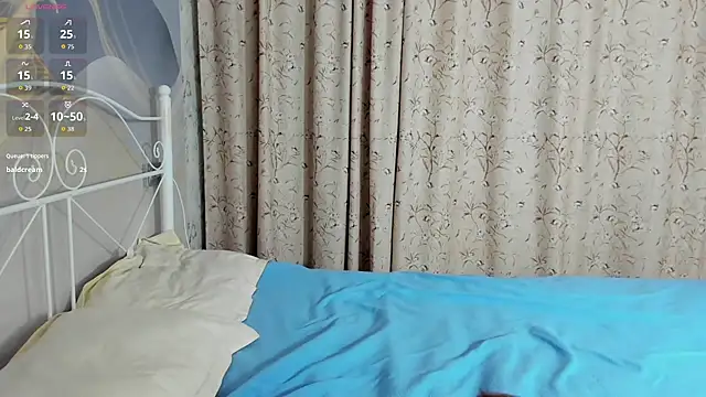 Snapshot of SunRinglein chatting on February 27, 7:24 pm SunRinglein online show from February 27, 7:24 pm