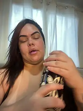 Fernandinhacarioca021rj online show from February 27, 8:30 pm