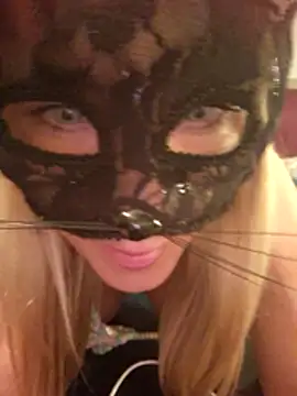 Libertine6259 online show from May 2, 7:19 pm