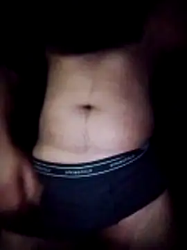 MoonQxX online show from December 5, 3:54 pm