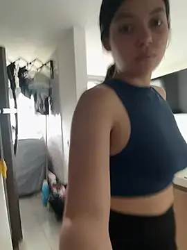 Snapshot of majo_gallego chatting on February 25, 7:14 pm majo gallego online show from February 25, 7:14 pm