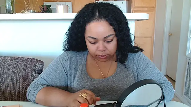 Snapshot of KalaniRose chatting on October 16, 7:22 pm KalaniRose online show from October 16, 7:22 pm