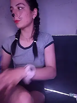 Snapshot of deseox05 chatting on October 30, 12:09 am deseox05 online show from October 30, 12:09 am