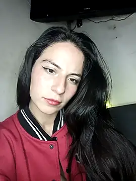 Snapshot of deseox05 chatting on November 28, 12:44 am deseox05 online show from November 28, 12:44 am