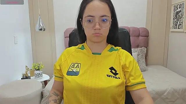 Sasha Grace online show from March 18, 7:48 pm