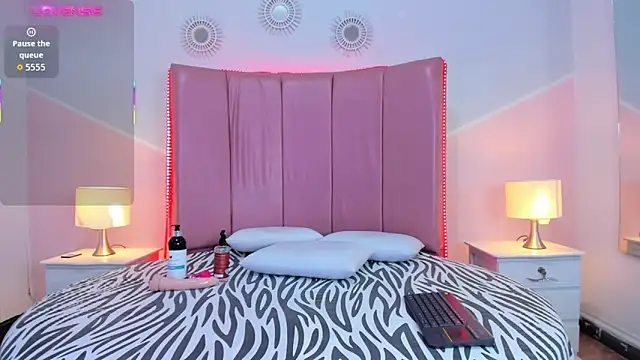 Foxy Kylie online show from November 30, 1:12 pm