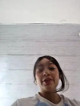   Lorelain   online show from October 25, 4:29 pm