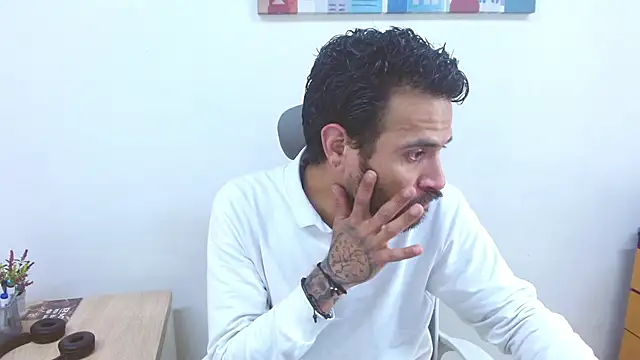 Snapshot of Nateskp_1 chatting on October 12, 2:29 pm Nateskp 1 online show from October 12, 2:29 pm