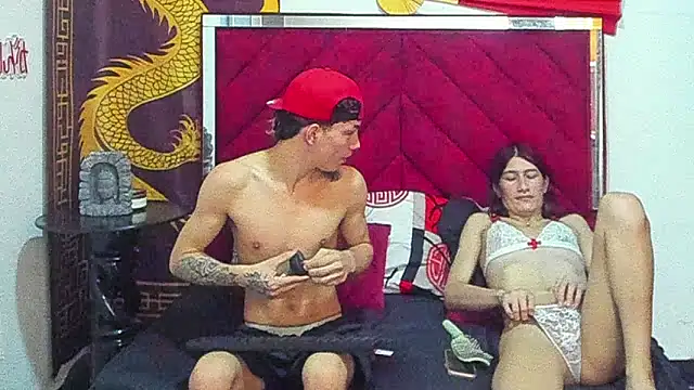 Pride couple online show from January 13, 11:08 pm