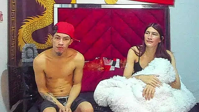 Pride couple online show from January 11, 11:11 pm