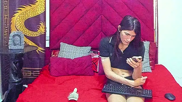 Pride couple online show from January 8, 11:22 pm