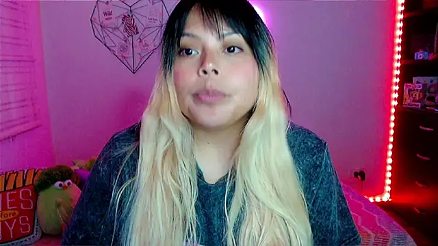 EllieMoonX online show from March 9, 11:08 pm