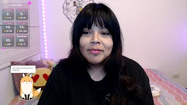 Snapshot of EllieMoonX chatting on July 10, 11:38 pm EllieMoonX online show from July 10, 11:38 pm