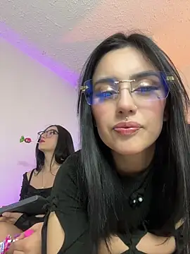 Lucy 699 online show from June 21, 3:23 am