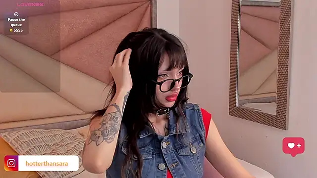Snapshot of MilanaMikhelson chatting on October 11, 12:11 am MilanaMikhelson online show from October 11, 12:11 am