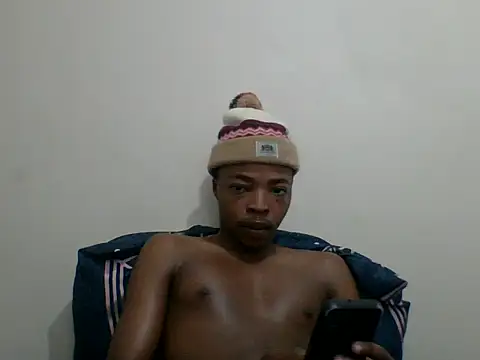 thesloucher online show from March 30, 4:47 am